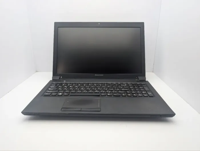 Ноутбук Lenovo B575e / 15.6" (1366x768) TN / AMD E2-1800 (2 ядра по 1.7 GHz) / 8 GB DDR3 / 320 GB HDD / AMD Radeon HD 7340 Graphics / WebCam / DVD-ROM б/в - зображення 3
