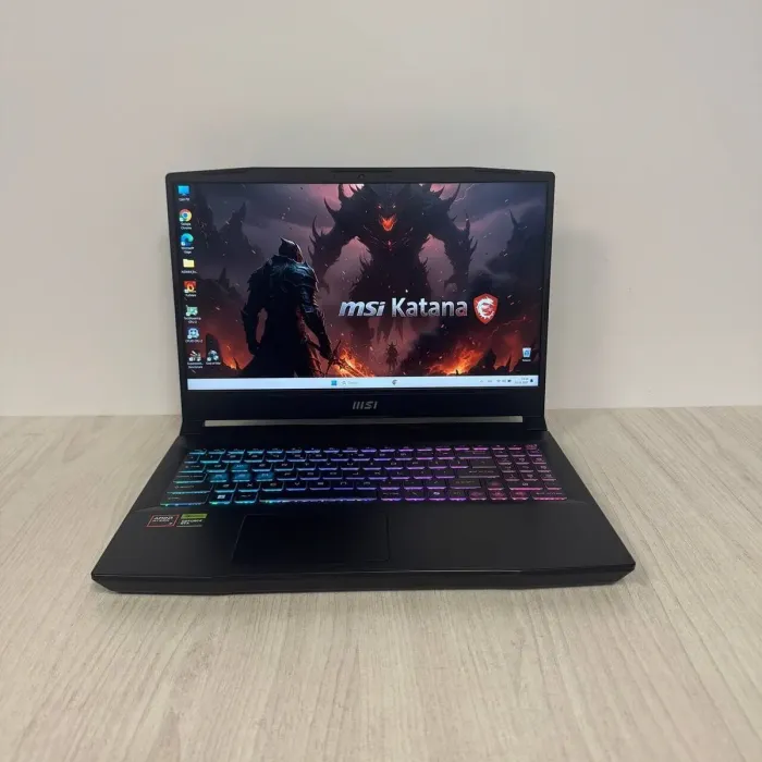 Ігровий ноутбук MSI Katana A15 AI B8VF / 15,6" (1920x1080) IPS / AMD Ryzen 7 8845HS (8 (16) ядер по 3,8 - 5,1 ГГц) / 32 ГБ DDR5 / 1000 ГБ SSD / nVidia GeForce RTX 4060, 8 ГБ GDDR6, 128-біт / Веб-камера б/в - зображення 2