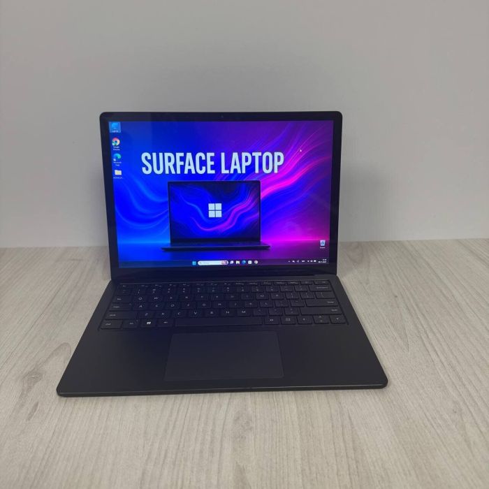 Ультрабук Microsoft Surface Laptop 4 2021 / 13.5" (2256x1504) IPS Touch / Intel Core i7-1185G7 (4 (8) ядра по 3.0 - 4.8 GHz) / 16 GB DDR4 / 256 GB SSD / Intel Iris Xe Graphics / WebCam б/в - зображення 2