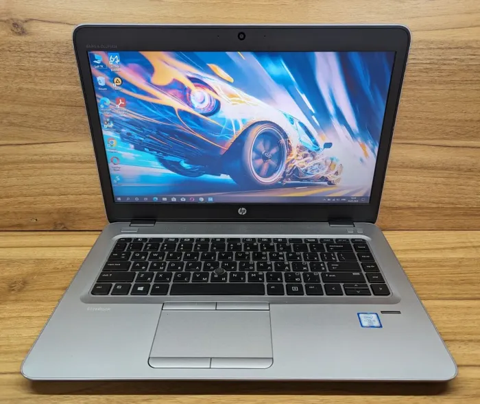 Ультрабук HP EliteBook 840 G3 / 14" (1366x768) TN / Intel Core i5-6300U (2 (4) ядра по 2.4-3 GHz) / 8 GB DDR4 / 240 GB SSD / Intel HD Graphics 520 / WebCam / Fingerprint / Win 10 б/в - зображення 2