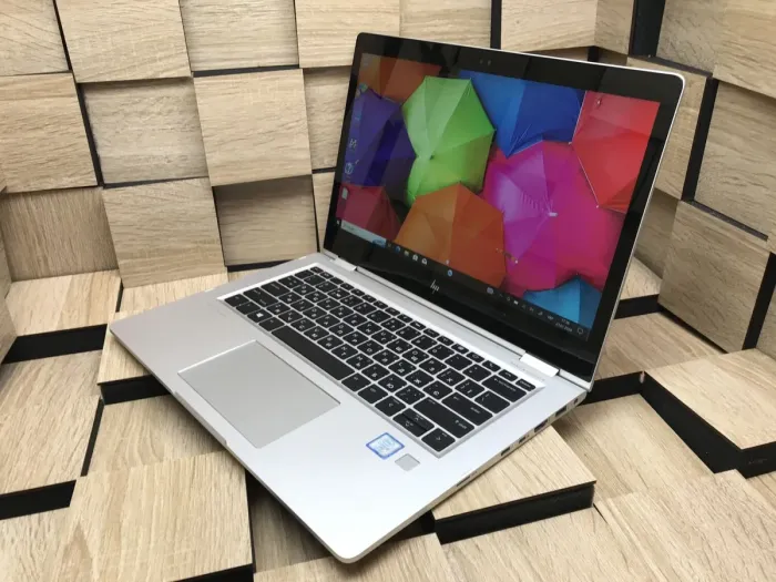 Ноутбук-трансформер HP EliteBook x360 1030 G2 / 13.3" (1920x1080) IPS Touch / Intel Core i5-7300U (2 (4) ядра по 2.6 - 3.5 GHz) / 8 GB DDR4 / 256 GB SSD M.2 / Intel HD Graphics 620 / WebCam / Fingerprint / USB 3.1 / HDMI б/в - зображення 3