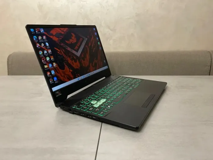 Ігровий ноутбук Asus TUF Gaming 506IV-AS76 / 15.6" (1920x1080) IPS / AMD Ryzen 7 4800H (8 (16) ядер по 2.9 - 4.2 GHz) / 16 GB DDR4 / 1000 GB SSD M.2 / nVidia GeForce RTX 2060, 6 GB GDDR6, 192-bit / WebCam / USB 3.2 / HDMI б/в - зображення 4