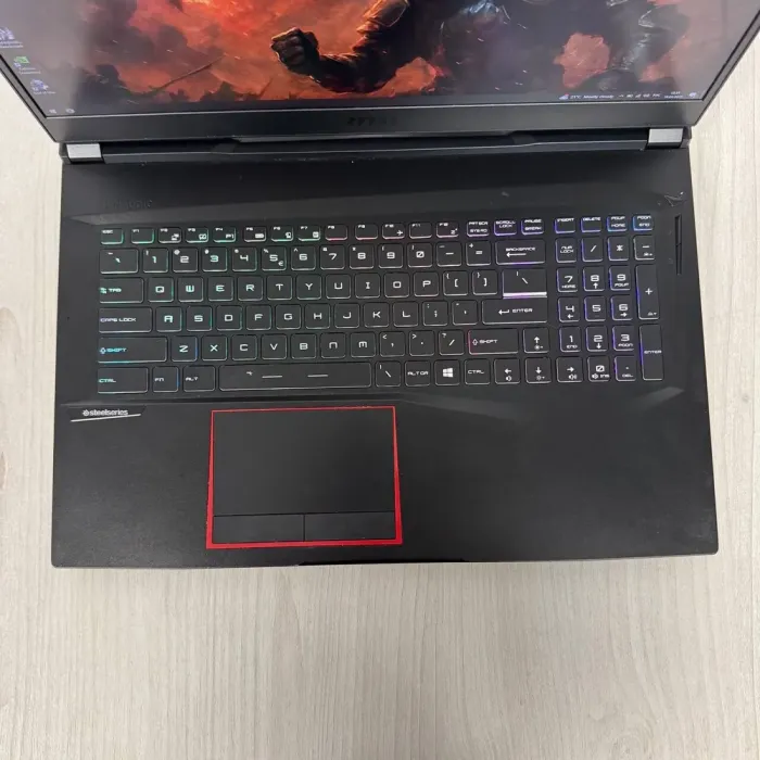 Ігровий ноутбук Б-класу MSI GE75 Raider 9SF / 17.3" (1920x1080) IPS / Intel Core i9-9880H (8 (16) ядер по 2.3 - 4.8 GHz) / 32 GB DDR4 / 512 GB SSD M.2 / nVidia GeForce RTX 2070, 8 GB GDDR6, 256-bit / WebCam б/в - зображення 7