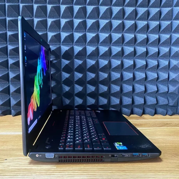 Ігровий ноутбук Б-клас Asus ROG G56JK / 15.6" (1920x1080) TN / Intel Core i7-4700HQ (4 (8) ядра по 2.4 - 3.4 GHz) / 16 GB DDR3 / 128 GB SSD / nVidia GeForce GTX 850M, 2 GB GDDR3, 128-bit / WebCam / DVD-ROM б/в - зображення 5