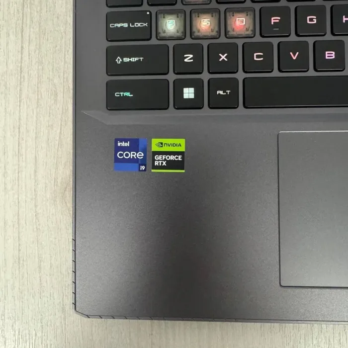 Ігровий ноутбук MSI Vector GP68HX 12VH / 16" (1920x1200) IPS / Intel Core i9-12900HX (16 (24) ядер по 3,6 - 5,0 ГГц) / 16 ГБ DDR5 / 1000 ГБ SSD NVMe / nVidia GeForce RTX 4080, 12 ГБ GDDR6, 192-біт / WebCam б/в - изображение 5