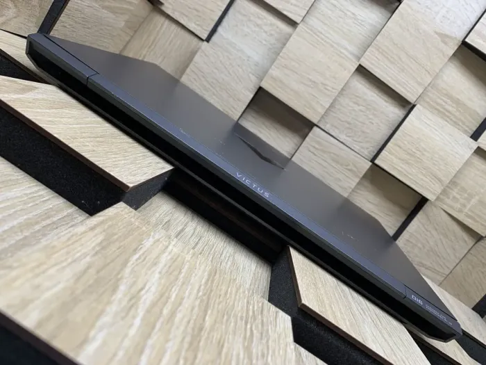 Ігровий ноутбук Б-клас HP Victus 16-E1123NW / 16.1" (1920x1080) IPS / AMD Ryzen 7 6800H (8 (16) ядер по 3.2 - 4.7 GHz) / 16 GB DDR4 / 1000 GB SSD M.2 / nVidia GeForce RTX 3050 Ti, 4 GB GDDR6, 128-bit / WebCam б/в - зображення 7