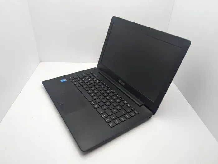 Ноутбук Asus R413M / 14" (1366x768) TN / Intel Pentium N3540 (4 ядра по 2.16 - 2.66 GHz) / 4 GB DDR3 / 1000 GB HDD / Intel HD Graphics / WebCam б/в - зображення 4