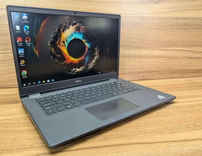 Ультрабук Б-клас Dell Latitude 3410 / 14" (1920x1080) IPS / Intel Core i7-10510U (4 (8) ядра по 1.8 - 4.9 GHz) / 16 GB DDR4 / 512 GB SSD / Intel UHD Graphics / WebCam / Windows 10 б/в - зображення 4