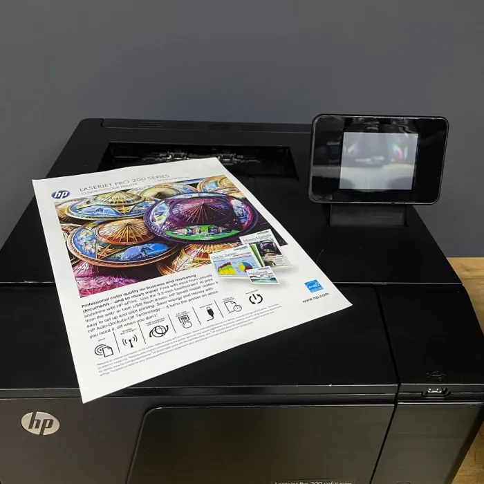 Принтер HP Color LaserJet Pro 200 M251nw / Лазерний кольоровий друк / 600x600 dpi / A4 / 14 стор/хв / USB 2.0, Ethernet, Wi-Fi б/в - зображення 4