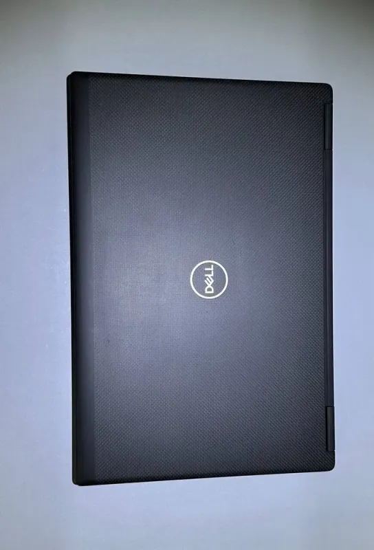 Мобільна робоча станція Dell Precision 7730 / 17.3" (3840x2160) IPS / Intel Core i7-8750H (6 (12) ядер по 2.2 - 4.1 GHz) / 32 GB DDR4 / 512 GB SSD / AMD Radeon Pro WX 7100, 8 GB GDDR5, 256-bit / WebCam / HDMI б/в - зображення 7