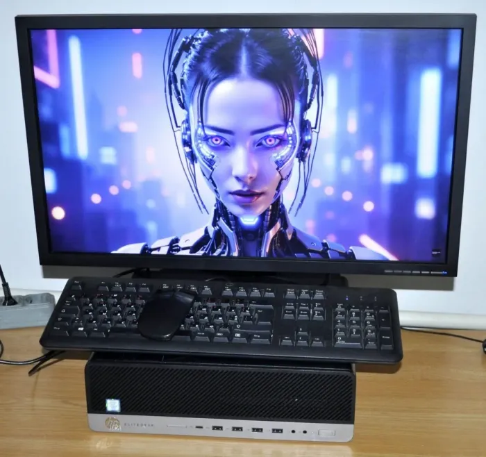 Комплект ПК: HP EliteDesk 800 G3 SFF / Intel Core i5-6500 (4 ядра по 3.2 - 3.6 GHz) / 16 GB DDR4 / 1000 GB SSD / Intel HD Graphics 530 / DVD-ROM + Монітор Б-клас Acer B243HL / 24" (1920x1080) TN / VGA, DVI б/в - зображення 3