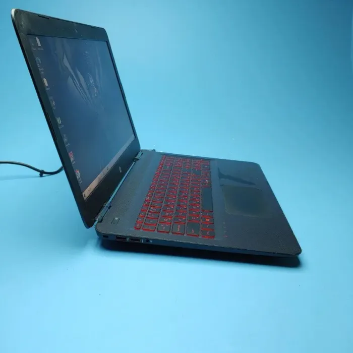Ігровий ноутбук Б-клас HP Omen 15-ex033xd / 15.6" (1920x1080) IPS / Intel Core i7-6700HQ (4 (8) ядра по 2.6 GHz - 3.5 GHz) / 16 GB DDR4 / 480 GB SSD / nVidia GeForce GTX 960M, 4 GB GDDR5, 128-bit / WebCam / Win 10 Home б/в - зображення 2