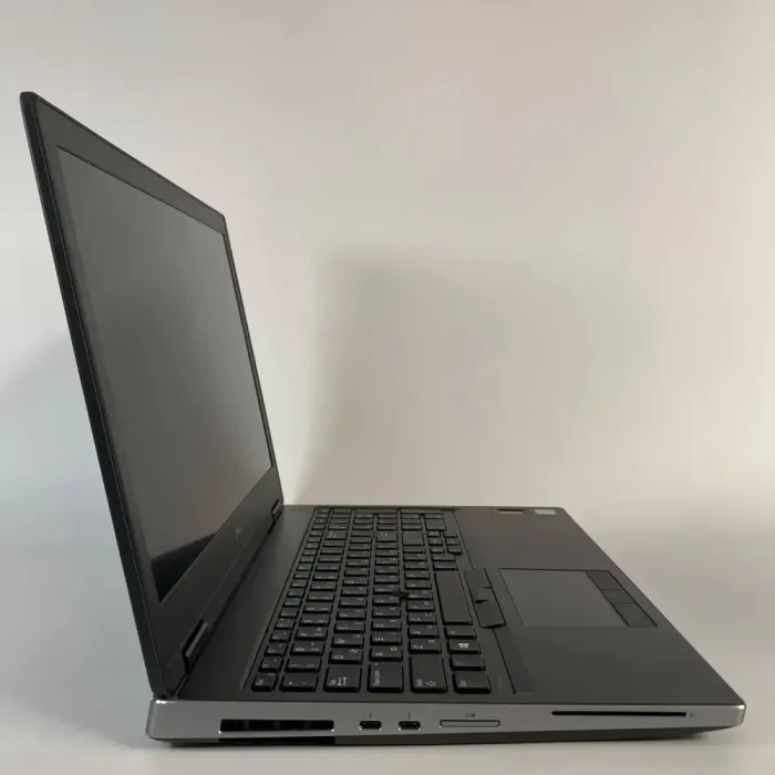 Мобільна робоча станція Dell Precision 7540 / 15,6" (1920x1080) IPS / Intel Core i5-9400H (4 (8) ядра по 2,5 - 4,3 ГГц) / 16 ГБ DDR4 / 256 ГБ SSD / nVidia Quadro T2000, 4 ГБ GDDR5, 128-біт / Fingerprint / HDMI б/в - зображення 4
