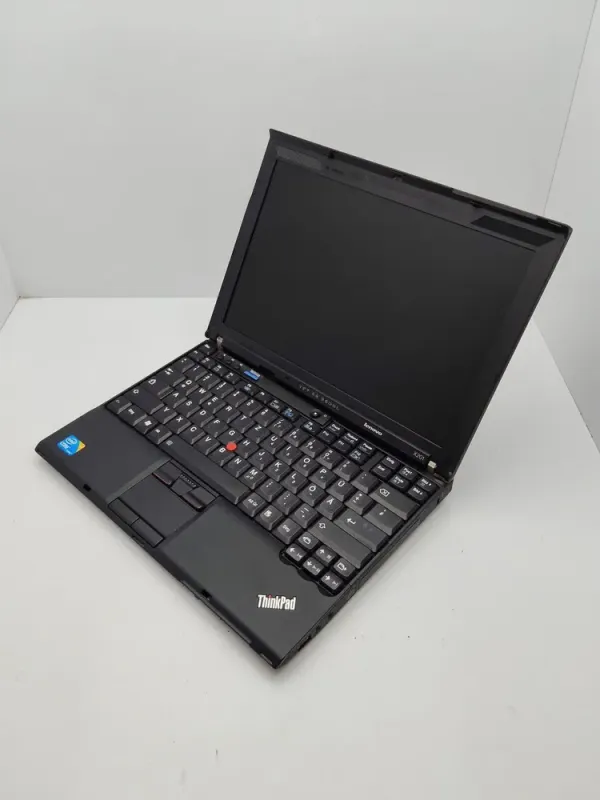 Нетбук Lenovo ThinkPad X201 / 12.1" (1366x768) TN / Intel Core i5-520M (2 (4) ядра по 2.4 - 2.93 GHz) / 6 GB DDR3 / 250 GB HDD / Intel HD Graphics / WebCam б/в - зображення 4