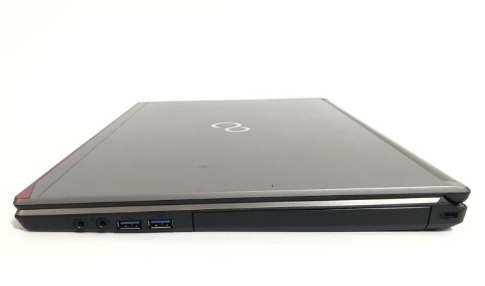 Ноутбук Fujitsu LifeBook E756 / 15.6" (1920x1080) IPS / Intel Core i5-6200U (2 (4) ядра по 2.3 - 2.8 GHz) / 8 GB DDR4 / 256 GB SSD / Intel HD Graphics 520 / WebCam / DVD-ROM / Win 10 Pro б/в - зображення 4