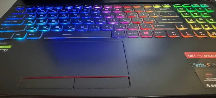 Ігровий ноутбук Б-клас MSI GL63 9SEK / 15.6" (1920x1080) IPS / Intel Core i7-9750H (6 (12) ядер по 2,6 - 4,5 ГГц) / 16 ГБ DDR4 / 256 ГБ SSD + 256 ГБ SSD / nVidia GeForce RTX 2060, 6 ГБ GDDR6, 192-біт / WebCam / Win 11 Pro б/в - изображение 9