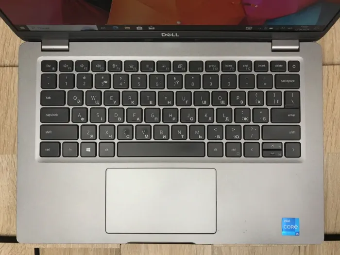 Ультрабук Б-клас Dell Latitude 5420 / 14" (1920x1080) IPS / Intel Core i5-1135G7 (4 (8) ядра по 4.2 GHz) / 8 GB DDR4 / 256 GB SSD M.2 / Intel Iris Xe Graphics / WebCam / HDMI / Windows 10 б/в - зображення 5