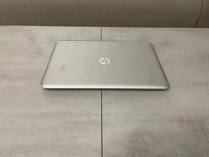 Ноутбук Б-клас HP Pavilion 17-g148dx / 17.3" (1600x900) TN / Intel Core i3-5020U (2 (4) ядра по 2.2 GHz) / 8 GB DDR3 / 128 GB SSD / Intel HD Graphics 5500 / WebCam / HDMI б/в - зображення 6