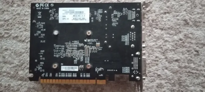 Дискретна відеокарта nVidia GeForce GT 630, 2 GB DDR3, 128-bit / 1x HDMI, 1x DVI, 1x VGA б/в - зображення 3