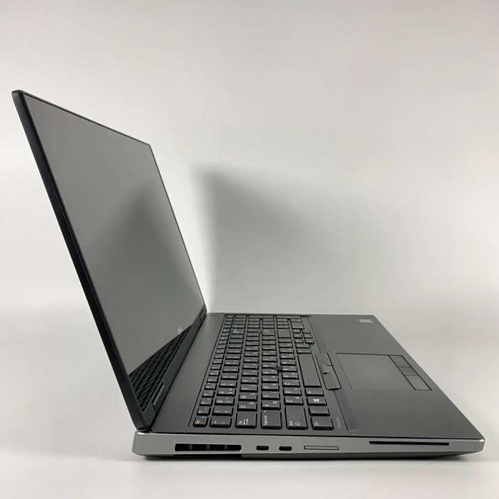 Мобільна робоча станція Dell Precision 7530 / 15,6" (1920x1080) IPS Touch / Intel Core i7-8850H (6 (12) ядер по 2,6 - 4,3 ГГц) / 16 ГБ DDR4 / 512 ГБ SSD / nVidia Quadro P1000, 4 ГБ GDDR5, 128-біт / Веб-камера / HDMI б/в - зображення 4