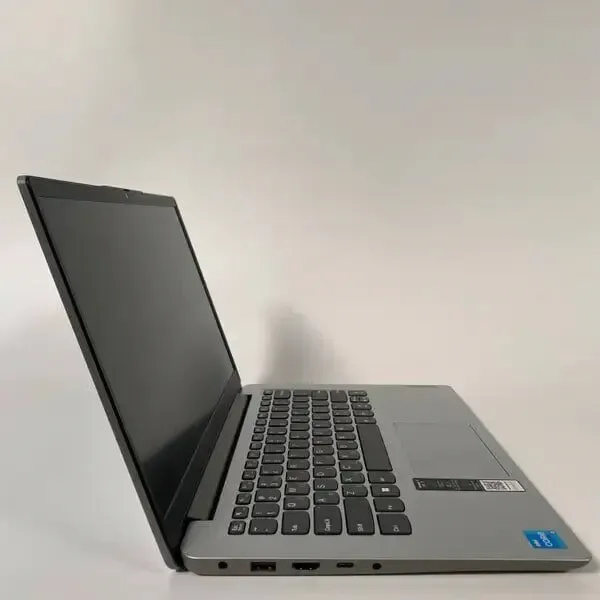 Ультрабук Б-клас Lenovo Ideapad 1 14IAU7 / 14" (1920x1080) TN / Intel Core i3-1215U (6 (8) ядер по 3.3 - 4.4 GHz) / 16 GB DDR4 / 256 GB SSD / Intel UHD Graphics / WebCam / HDMI б/в - зображення 4