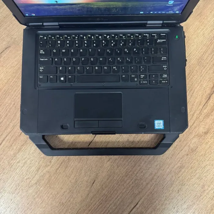Захищений ноутбук Б-клас Dell Latitude 5420 Rugged / 14" (1920x1080) IPS Touch / Intel Core i5-8350U (4 (8) ядра по 1.7 - 3.6 GHz) / 16 GB DDR4 / 256 GB SSD / Intel UHD Graphics 620 / WebCam б/в - зображення 8