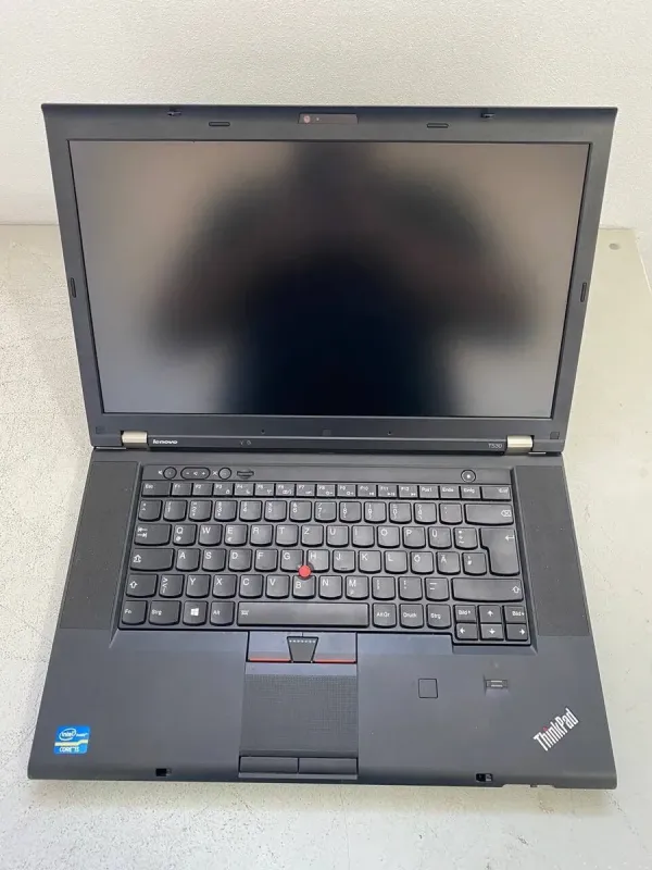 Ноутбук Lenovo ThinkPad T530 / 15.6" (1600x900) TN / Intel Core i5-3210M (2 (4) ядра по 2.5 - 3.1 GHz) / 8 GB DDR3 / 256 GB SSD / nVidia NVS 5400M, 1 GB GDDR3, 128-bit / WebCam / DVD-ROM / VGA б/в - зображення 2