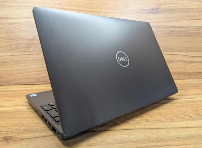 Ультрабук Dell Latitude 5501 / 15.6" (1920x1080) IPS / Intel Core i5-9400H (4 (8) ядра по 2.5 - 4.3 GHz) / 16 GB DDR4 / 512 GB SSD / Intel UHD Graphics 630 / WebCam / Windows 10 б/в - зображення 7