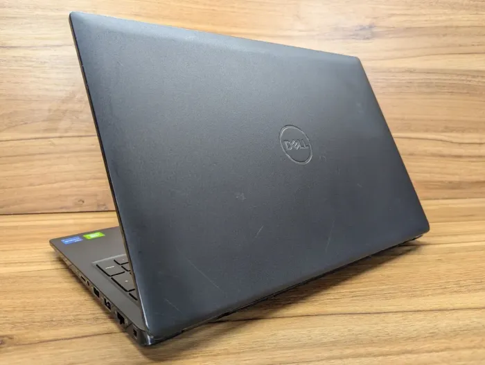 Ультрабук Dell Latitude 3520 / 15.6" (1920x1080) IPS / Intel Core i5-1135G7 (4 (8) ядра по 2.4 - 4.2 GHz) / 16 GB DDR4 / 256 GB SSD + 1000 GB HDD / nVidia GeForce MX350, 2 GB GDDR5, 64-bit / WebCam / Windows 10 б/в - зображення 6