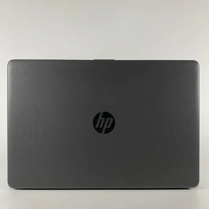 Ноутбук Б-клас HP 250 G6 / 15.6" (1920x1080) IPS / Intel Core i3-7020U (2 (4) ядра по 2.3 GHz) / 8 GB DDR4 / 128 GB SSD + 1000 GB HDD / AMD Radeon R5 M330, 2 GB DDR3, 64-bit / WebCam / HDMI б/в - изображение 7
