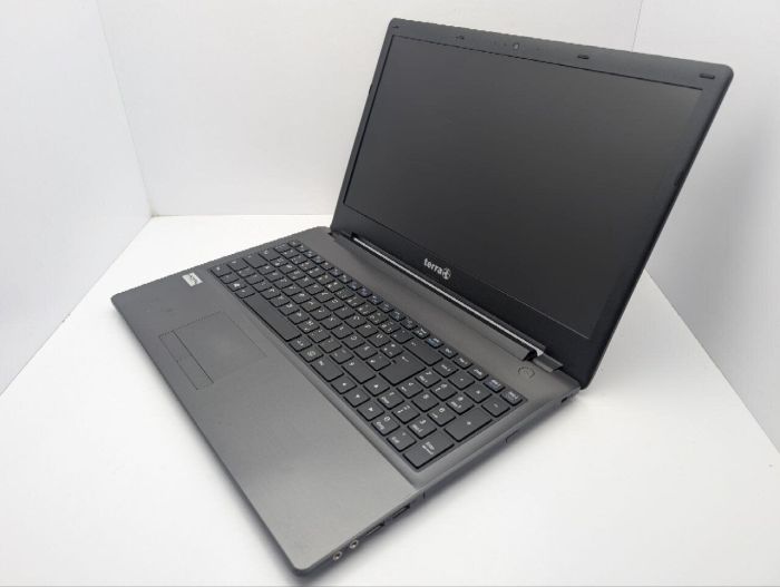 Ноутбук Terra Mobile 1513s / 15.6" (1366x768) TN / Intel Core i5-6200U (2 (4) ядра по 2.3 - 2.8 GHz) / 8 GB DDR3 / 250 GB SSD / Intel HD Graphics 520 / WebCam / DVD-ROM / АКБ не тримає б/в - зображення 7