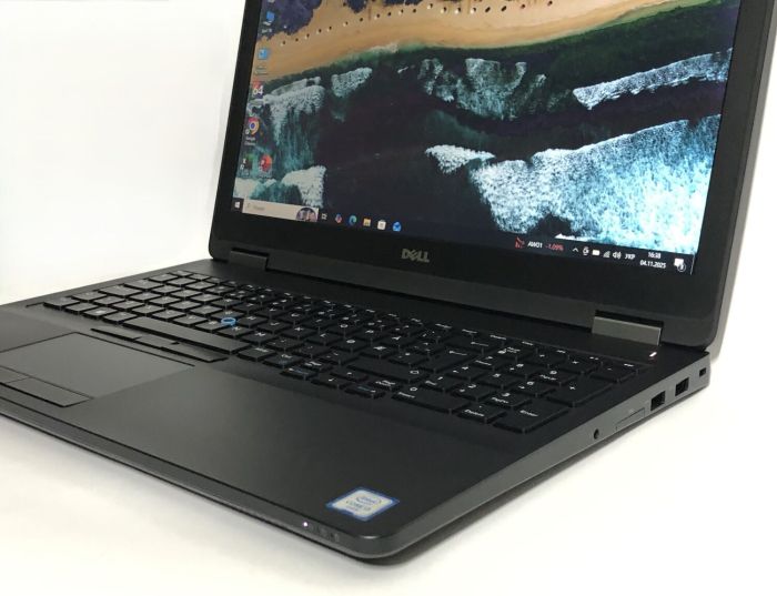 Ноутбук Б-клас Dell Latitude E5570 / 15.6" (1366x768) TN / Intel Core i3-6100U (2 (4) ядра по 2.3 GHz) / 8 GB DDR4 / 128 GB SSD / Intel HD Graphics 520 / WebCam б/в - зображення 9