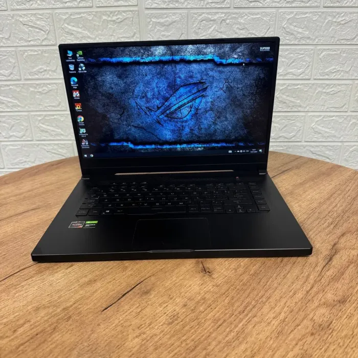 Ігровий ноутбук Б-клас Asus ROG Zephyrus GA502DU / 15.6" (1920x1080) IPS / AMD Ryzen 7 3750H (4 (8) ядра по 2.3 - 4.0 GHz) / 16 GB DDR4 / 512 GB SSD / nVidia GeForce GTX 1660 Ti Max-Q, 6 GB GDDR6, 192-bit б/в - зображення 2