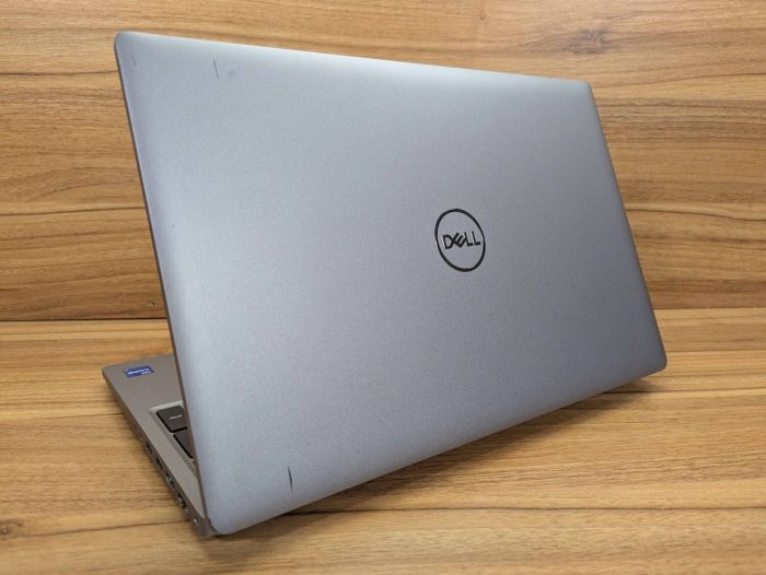 Ультрабук Dell Latitude 5530 / 15.6" (1920x1080) IPS / Intel Core i7-1265U (10 (12) ядер по 3.6 - 4.8 GHz) / 16 GB DDR4 / 512 GB SSD / Intel Iris Xe Graphics eligible / WebCam / Windows 11 б/в - изображение 6