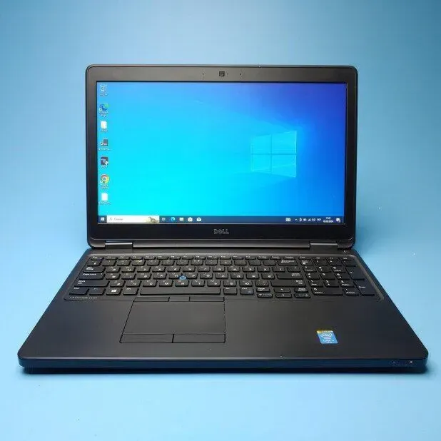 Ноутбук Dell Latitude E5550 / 15.6" (1366x768) TN / Intel Core i7-5600U (2 (4) ядра по 2.6 - 3.2 GHz) / 16 GB DDR3 / 240 GB SSD / Intel HD Graphics 5500 / WebCam / Win 10 Pro б/в - зображення 2