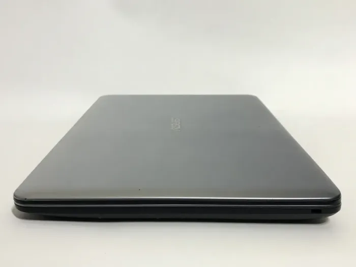 Ноутбук Б-клас Asus R541U / 15.6" (1920x1080) TN / Intel Core i5-7200U (2 (4) ядра по 2.5 - 3.1 GHz) / 4 GB DDR4 / 128 GB SSD / Intel HD Graphics 620 / WebCam / Win 10 Home б/в - зображення 5