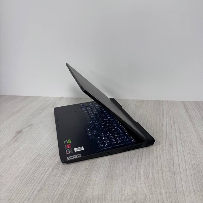 Ігровий ноутбук Б-класу Lenovo IdeaPad Gaming 3 15ARH7 / 15,6" (1920x1080) IPS / AMD Ryzen 5 7535HS (6 (12) ядер по 3,3 - 4,55 ГГц) / 16 ГБ DDR5 / 512 ГБ SSD NVMe / nVidia GeForce RTX 2050, 4 ГБ GDDR6, 64-біт / Веб-камера б/в - зображення 7