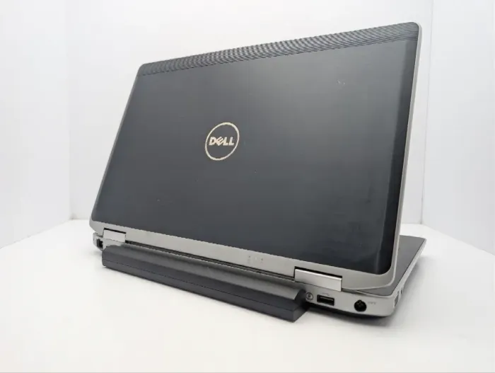 Ноутбук Dell Latitude E6420 / 14" (1600x900) TN / Intel Core i5-2520M (2 (4) ядра по 2.5 - 3.2 GHz) / 8 GB DDR3 / 120 GB SSD / Intel HD Graphics 3000 / WebCam / DVD-ROM б/в - зображення 8