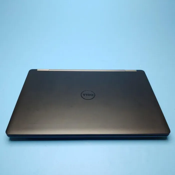 Ігровий ноутбук Dell Precision 3510 / 15.6" (1366x768) TN / Intel Core i7-6820HQ (4 (8) ядра по 2.7 - 3.6 GHz) / 8 GB DDR4 / 128 GB SSD / AMD Radeon R9 M360, 2 GB GDDR5, 128-bit / WebCam / Win 10 Pro б/в - зображення 6
