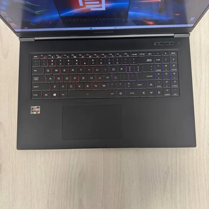 Ігровий ультрабук MainGear Vector Pro MG-VCP17A-3080 / 17,3" (1920x1080) IPS / AMD Ryzen 9 5900HX (8 (16) ядер по 3,3 - 4,6 ГГц) / 32 ГБ DDR4 / 1000 ГБ SSD NVMe / nVidia GeForce RTX 3080, 16 ГБ GDDR6, 256-біт / WebCam б/в - зображення 7