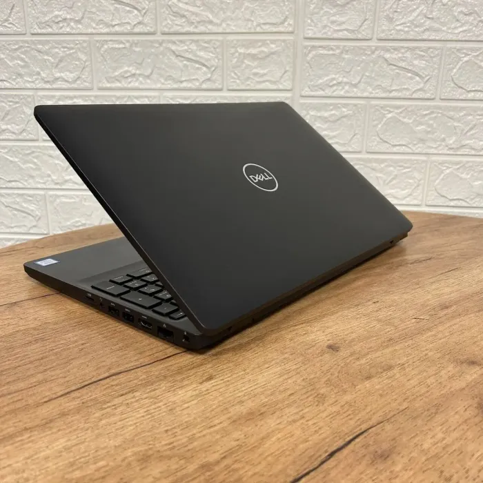 Ноутбук Б-клас Dell Latitude 5500 / 15.6" (1920x1080) IPS / Intel Core i5-8265U (4 (8) ядра по 1.6 - 3.9 GHz) / 8 GB DDR4 / 256 GB SSD / Intel UHD Graphics 620 / WebCam б/в - зображення 6