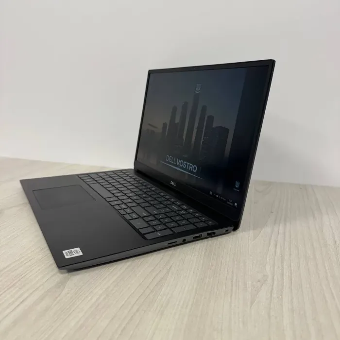 Ультрабук Б-клас Dell Vostro 5590 / 15.6" (1920x1080) IPS / Intel Core i5-10210U (4 (8) ядра по 1.6 - 4.2 GHz) / 8 GB DDR4 / 256 GB SSD NVMe / Intel UHD Graphics / WebCam б/в - зображення 5