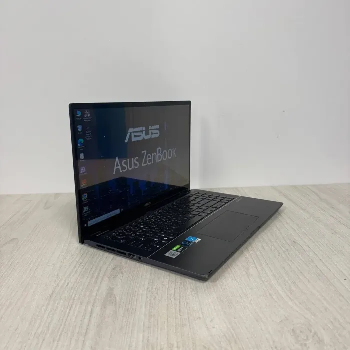 Ігровий ультрабук-трансформер Asus ZenBook Flip Q537FD / 15,6" (3840x2160) IPS Touch / Intel Core i7-10510U (4 (8) ядра по 1,8 - 4,9 ГГц) / 16 ГБ DDR4 / 512 ГБ SSD NVMe / nVidia GeForce GTX 1050 Max-Q, 4 ГБ GDDR5, 128-біт / Веб-камера б/в - зображення 5