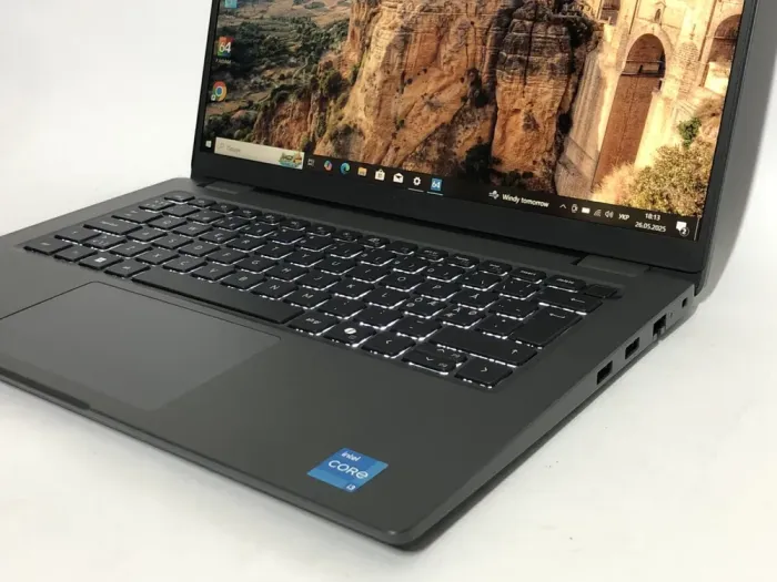 Ультрабук Б-клас Dell Latitude 3450 / 14" (1920x1080) IPS / Intel Core i3-1315U (6 (8) ядер по 1.2 - 4.5 GHz) / 16 GB DDR5 / 256 GB SSD / Intel UHD Graphics / WebCam / Win 10 Pro б/в - зображення 9