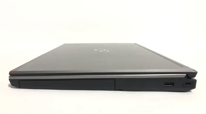 Мобільна робоча станція Fujitsu Celsius H770 / 15,6" (1920x1080) IPS / Intel Core i7-7820HQ (4 (8) ядра по 2,9 - 3,9 ГГц) / 16 ГБ DDR4 / 512 ГБ SSD / nVidia Quadro M2200, 4 ГБ GDDR5, 128-біт / WebCam / Win 10 Pro б/в - зображення 5