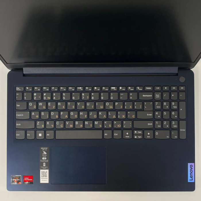 Ультрабук Lenovo IdeaPad 1 15AMN7 / 15.6" (1920x1080) IPS / AMD Ryzen 3 7320U (4 (8) ядра по 2.4 - 4.1 GHz) / 8 GB DDR5 / 256 GB SSD / AMD Radeon 610M / WebCam / HDMI б/в - зображення 3