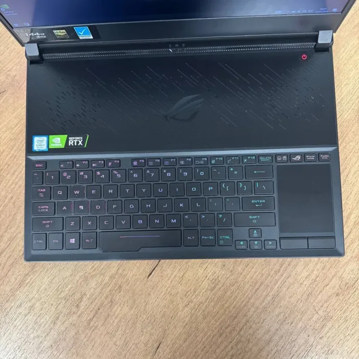 Ігровий ноутбук Б-клас Asus ROG Zephyrus GX531GW / 15.6" (1920x1080) IPS / Intel Core i7-9750H (6 (12) ядер по 2.6 - 4.5 GHz) / 16 GB DDR4 / 512 GB SSD / nVidia GeForce RTX 2070 Max-Q, 8 GB GDDR6, 256-bit / WebCam б/в - зображення 7