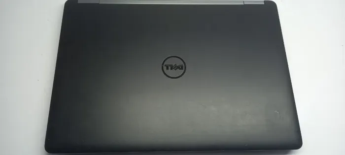 Ультрабук Б-клас Dell Latitude E7470 / 14" (1920x1080) IPS / Intel Core i5-6300U (2 (4) ядра по 2.4 - 3.0 GHz) / 8 GB DDR4 / 240 GB SSD / Intel HD Graphics 520 / WebCam б/в - зображення 9