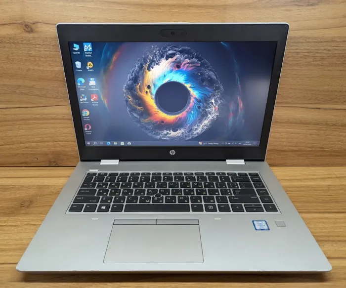 Ноутбук HP ProBook 640 G5 / 14" (1920x1080) IPS / Intel Core i5-8365U (4 (8) ядра по 1.6 - 4.1 GHz) / 8 GB DDR4 / 512 GB SSD / Intel UHD Graphics 620 / WebCam / Windows 10 б/в - зображення 2