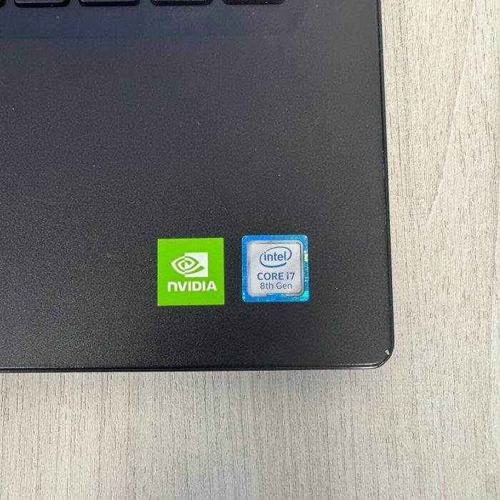 Ноутбук Б-клас Dell Latitude 3400 / 14" (1920х1080) IPS / Intel Core i7-8565U (4 (8) ядра по 1.8 - 4.6 GHz) / 8 GB DDR4 / 256 GB SSD / nVidia GeForce MX130, 2 GB GDDR5, 64-bit / WebCam б/в - зображення 8